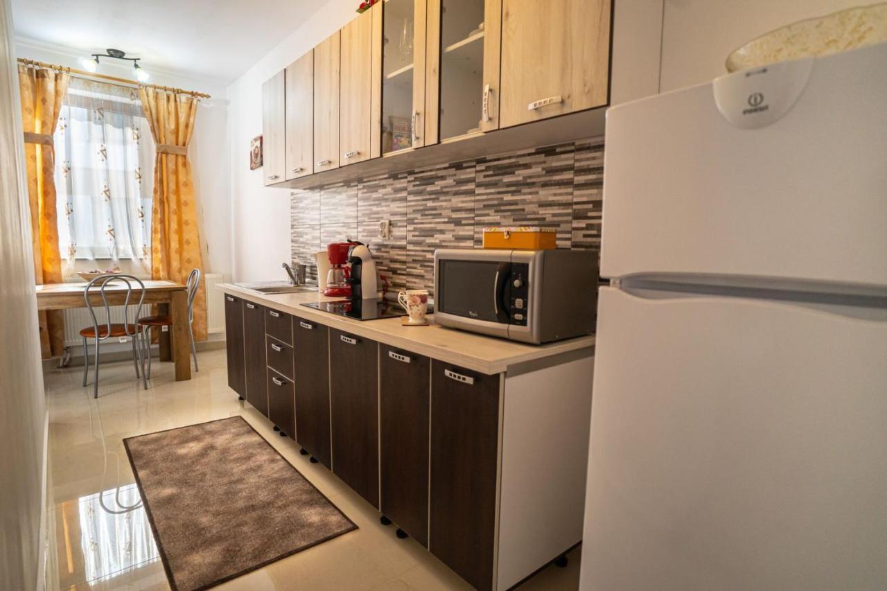 Seasons Primab Studio Brasov Ngoại thất bức ảnh
